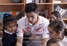 Маркес и Педроса разыграли испанских школьников