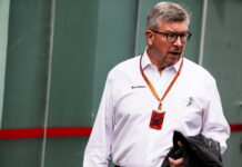 Р.Браун: «В 2021-м машины будут выглядеть сенсационно» Ross Brawn
