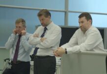 В McLaren впервые запустили двигатель Renault