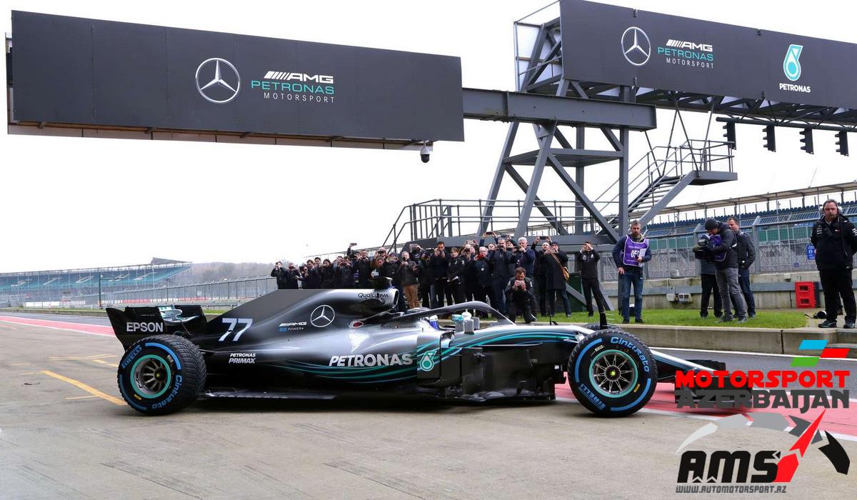 Mercedes AMG W09 EQ Power+