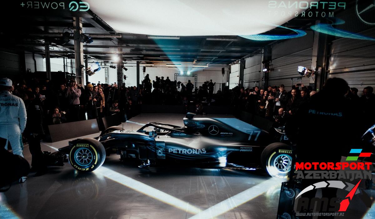 Mercedes AMG W09 EQ Power+