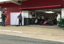 Haas проводит съемочный день в Барселоне