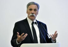 Чейз Кэри принял участие в конференции в Баку Chase Carey