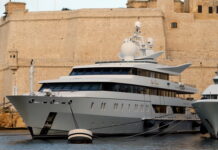 На Мальте конфисковали яхту Виджея Мальи