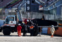 Технические проблемы продолжают преследовать McLaren