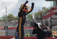 Эйткен выиграл воскресный спринт в Барселоне Jack Aitken