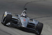 Ньюгарден выиграл поул в Техасе Josef Newgarden