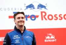 В Toro Rosso готовы обменять Ки на гонщика McLaren James Key