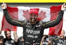 Хинчклифф выиграл гонку на овале в Айове James Hinchcliffe