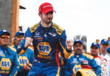 Росси выиграл гонку в Мид-Огайо благодаря уникальной тактике Alexander Rossi