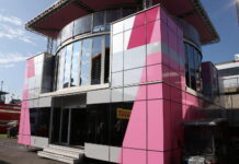 Долги Force India составляли 28.5 млн фунтов Force India motorhome