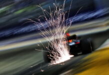 Хорнер: «К работе двигателя второй день есть вопросы» Max Verstappen