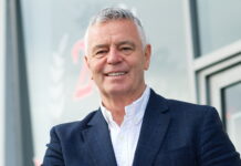 Сингапур-2018: Третий стюард — Дерек Уорик Derek Warwick