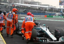 На машине Боттаса меняют двигатель Valtteri Bottas