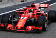 Феттель лидирует в первый день тестов Sebastian Vettel