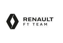 Заводская команда Renault изменила название и логотип Renault F1 Team