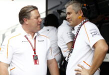 Зак Браун отрицает слова Алонсо Gil de Ferrarn, Zak Brown