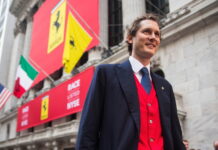 Джон Элканн опровергает слухи John Elkann