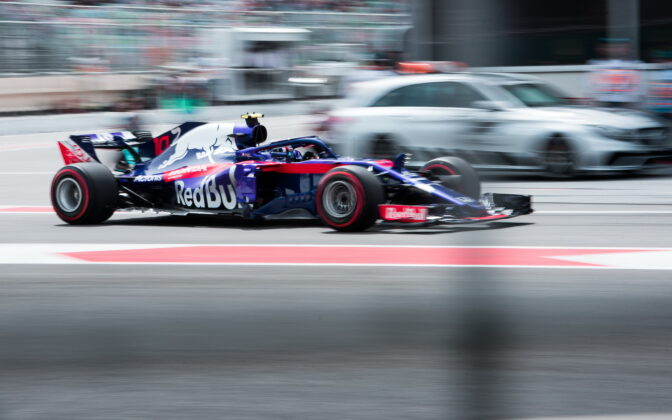 Pierre Gasly (FRA) Toro Rosso. 27.04.2018. Formula 1 World Championship, Rd 4, Azerbaijan Grand Prix, Baku Street Circuit, Azerbaijan, Practice Day. - www.automotorsport.az, EMail: info@automotorsport.az - copy of publication required for printed pictures. Every used picture is fee-liable. © Copyright: automotorsport.az