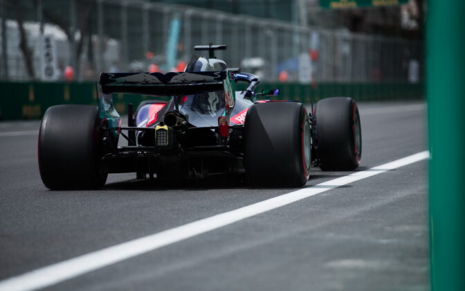 Brendon Hartley (NZL) Toro Rosso. 27.04.2018. Formula 1 World Championship, Rd 4, Azerbaijan Grand Prix, Baku Street Circuit, Azerbaijan, Practice Day. - www.automotorsport.az, EMail: info@automotorsport.az - copy of publication required for printed pictures. Every used picture is fee-liable. © Copyright: automotorsport.az