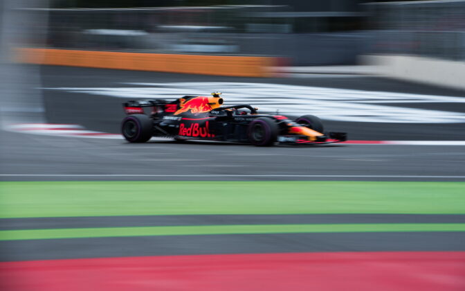 Max Verstappen (NLD) Red Bull Racing. 28.04.2018. Formula 1 World Championship, Rd 4, Azerbaijan Grand Prix, Baku Street Circuit, Azerbaijan, Qualifying Day. - www.automotorsport.az, EMail: info@automotorsport.az - copy of publication required for printed pictures. Every used picture is fee-liable. © Copyright: automotorsport.az