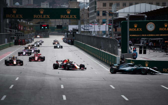 Formation lap. 29.04.2018. Formula 1 World Championship, Rd 4, Azerbaijan Grand Prix, Baku Street Circuit, Azerbaijan, Race Day. - www.automotorsport.az, EMail: info@automotorsport.az - copy of publication required for printed pictures. Every used picture is fee-liable. © Copyright: automotorsport.az