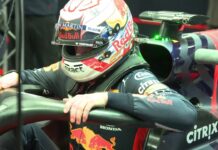 Первая обкатка Red Bull RB15 в Сильверстоуне