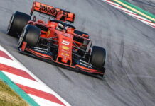 Феттель лидирует в первый день тестов Sebastian Vettel