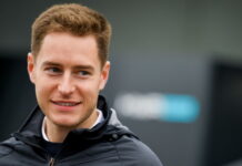 Вандорн завоевал первый поул на сырой трассе в Гонконге Stoffel Vandoorne