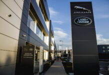В Баку открылся новый современный центр Jaguar Land Rover Jaguar Land Rover