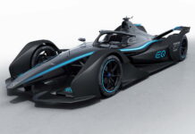 В Mercedes представили раскраску машины Формулы E Mercedes-Benz EQ Silver Arrow 01