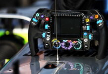 В 2021-м станут стандартными рули, но не только они Mercedes W10 steering wheel