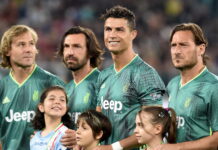 Гонщики сыграли в благотворительном матче Partita del Cuore