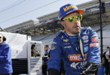 У Алонсо очередные проблемы на тренировках Fernando Alonso