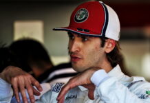 На машине Джовинацци заменили коробку передач Antonio Giovinazzi