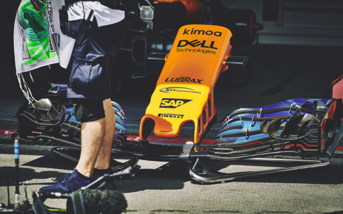McLaren front wing. 29.04.2018. Formula 1 World Championship, Rd 4, Azerbaijan Grand Prix, Baku Street Circuit, Azerbaijan, Race Day. - www.automotorsport.az, EMail: info@automotorsport.az - copy of publication required for printed pictures. Every used picture is fee-liable. © Copyright: automotorsport.az