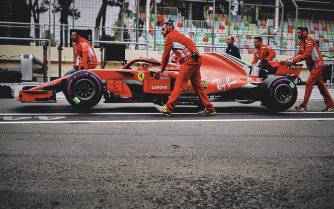 Scuderia Ferrari, starting grid. 29.04.2018. Formula 1 World Championship, Rd 4, Azerbaijan Grand Prix, Baku Street Circuit, Azerbaijan, Race Day. - www.automotorsport.az, EMail: info@automotorsport.az - copy of publication required for printed pictures. Every used picture is fee-liable. © Copyright: automotorsport.az