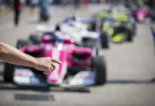 Участие в W Series и дальше будет бесплатным W series