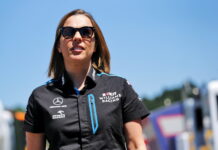 В Williams не комментируют слухи о переходе Честера Claire Williams