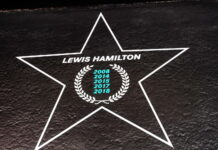 Окон мог заменить Хэмилтона в квалификации Lewis Hamilton graphic