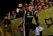 Ньюгарден выиграл гонку на овале в Айове Josef Newgarden