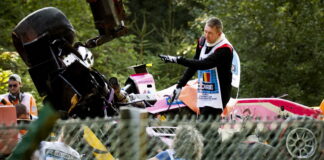 Formula 2: The car wreck being removed after the crash