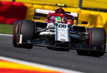 Джовинацци и Сайнс потеряют позиции на старте Antonio Giovinazzi