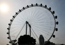 Организаторы Гран При Сингапура запаслись масками Singapore Grand Prix, Marina Bay Street Circuit