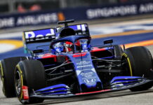 Райкконен и Квят получили новые коробки передач Daniil Kvyat