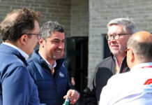 Браун: Одного ограничения бюджетов недостаточно Michael Masi, Ross Brawn, Nikolas Tombazis, Luca Colajanni