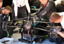 Mercedes: Рулевое управление соответствует регламенту Mercedes steering rack