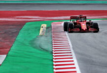 Феттель лидирует в пятый день тестов Sebastian Vettel