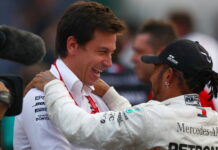 Тото Вольфф: Mercedes останется в Формуле 1 в 2021-м Lewis Hamilton; Toto Wolff