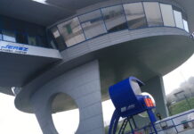 Шарль Леклер в Хересе испытывает шины 2021 года Jerez de la Frontera Circuit